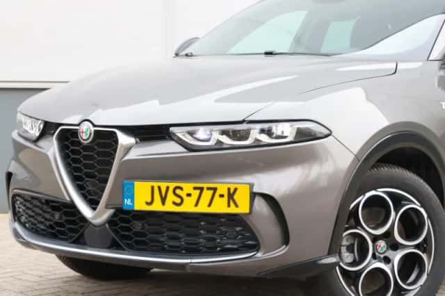 Alfa Romeo Tonale (2023) thumbnail 6