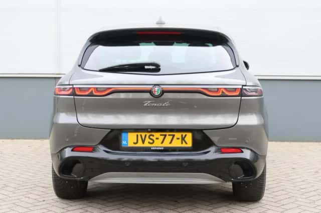 Alfa Romeo Tonale (2023) thumbnail 8