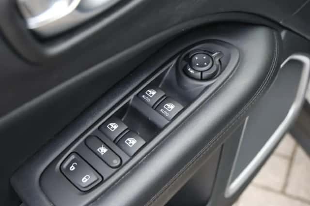 Jeep Compass (2020) thumbnail 21
