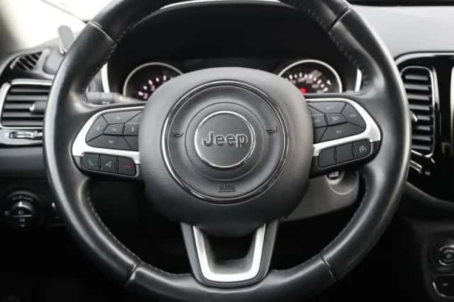 Jeep Compass (2020) thumbnail 25