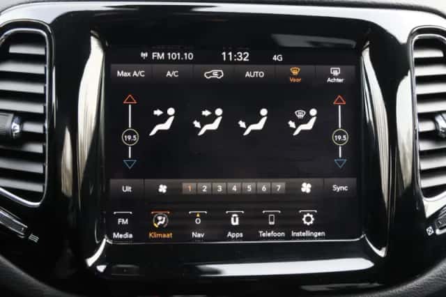 Jeep Compass (2020) thumbnail 29
