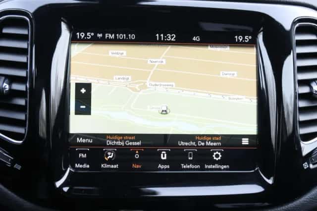 Jeep Compass (2020) thumbnail 30