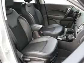 Jeep Compass (2020) thumbnail 9