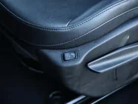 Jeep Compass (2023) thumbnail 13