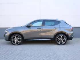 Alfa Romeo Tonale (2023) thumbnail 2