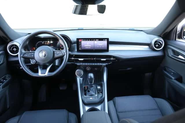 Alfa Romeo Tonale (2023) thumbnail 13