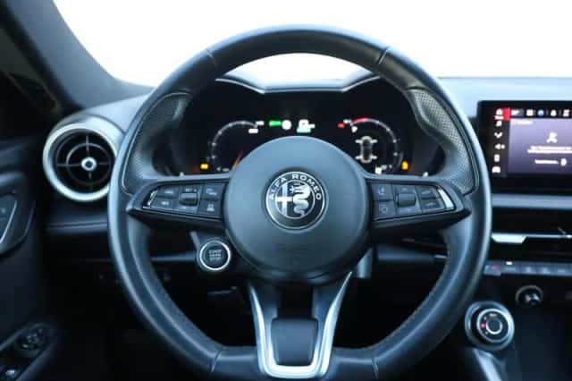 Alfa Romeo Tonale (2023) thumbnail 28