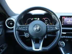 Alfa Romeo Tonale (2023) thumbnail 28