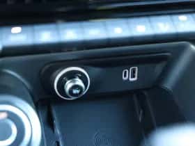 Alfa Romeo Tonale (2023) thumbnail 38