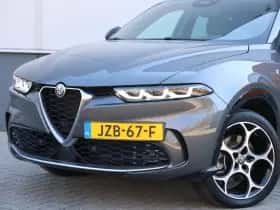 Alfa Romeo Tonale (2023) thumbnail 6