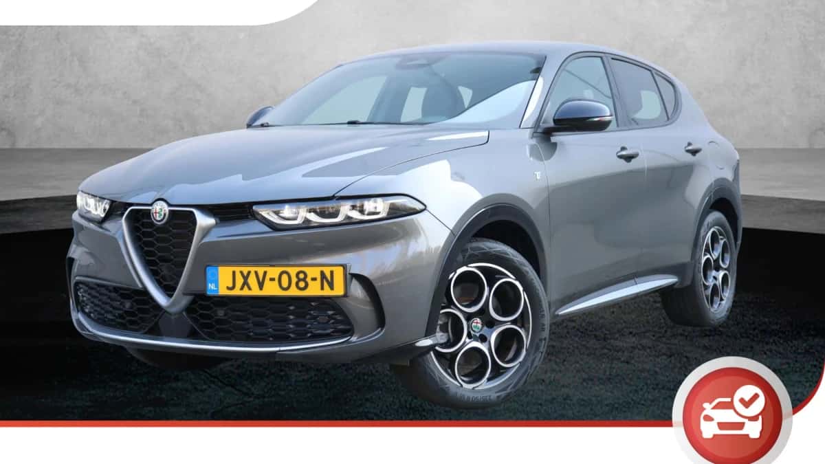 Alfa Romeo Tonale (2023) — foto 1