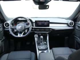 Alfa Romeo Tonale (2023) thumbnail 13