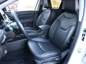 Jeep Compass (2023) thumbnail 14