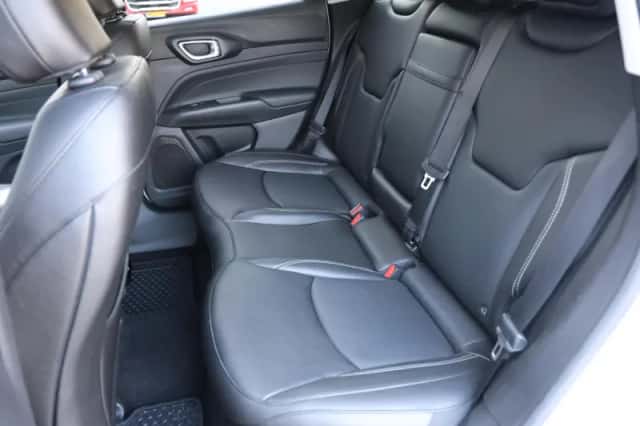 Jeep Compass (2023) thumbnail 18