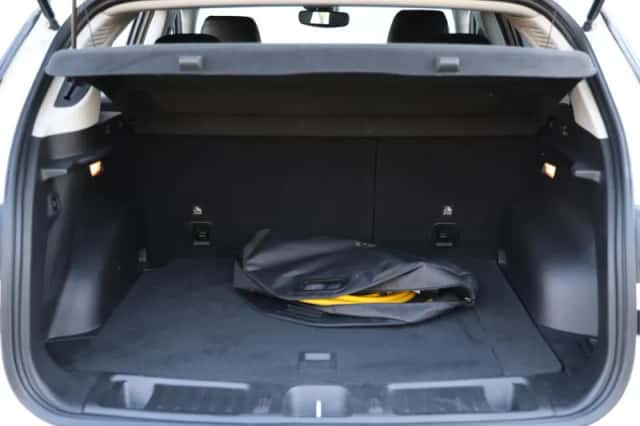 Jeep Compass (2023) thumbnail 19