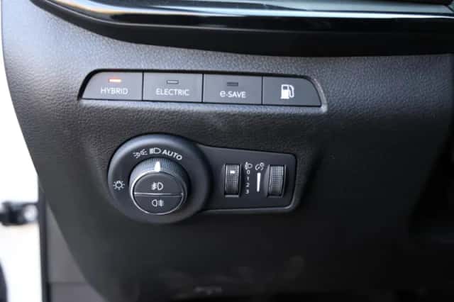 Jeep Compass (2023) thumbnail 26