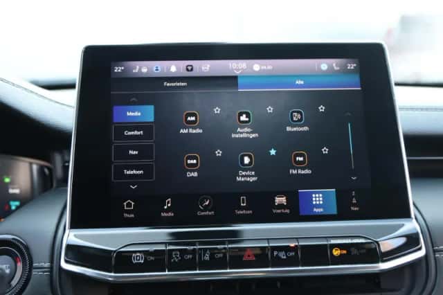 Jeep Compass (2023) thumbnail 36
