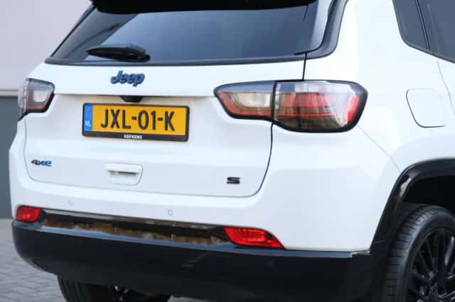 Jeep Compass (2023) thumbnail 8