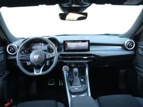 Alfa Romeo Tonale (2025) thumbnail 13