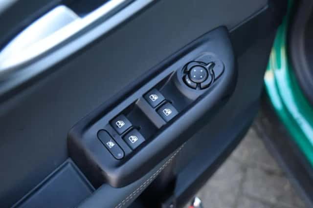 Alfa Romeo Tonale (2025) thumbnail 22