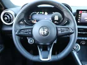 Alfa Romeo Tonale (2025) thumbnail 27