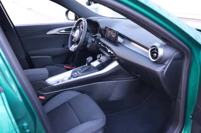 Alfa Romeo Tonale (2025) thumbnail 9