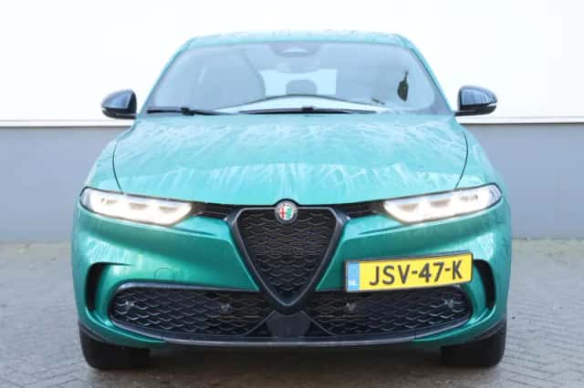 Alfa Romeo Tonale (2025) thumbnail 5