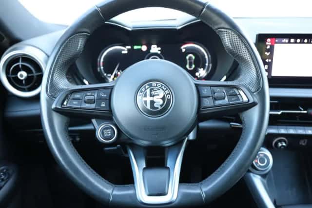 Alfa Romeo Tonale (2023) thumbnail 25