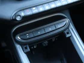 Jeep Avenger (2024) thumbnail 35