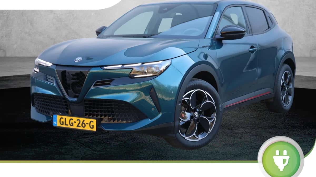 Alfa Romeo Junior (2024) — foto 1