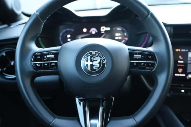 Alfa Romeo Junior (2024) thumbnail 29