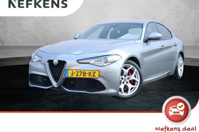 Alfa Romeo Giulia (2020) thumbnail 1
