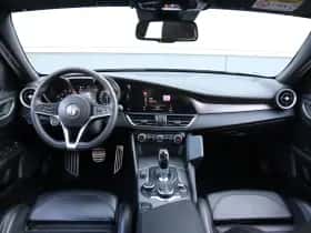 Alfa Romeo Giulia (2020) thumbnail 14