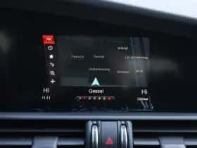 Alfa Romeo Giulia (2020) thumbnail 32