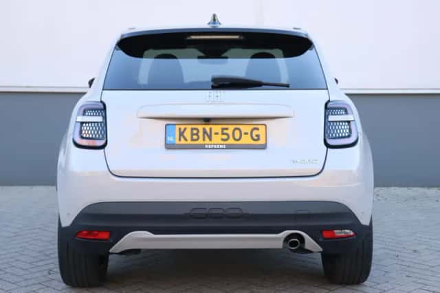 Fiat 600 (2025) thumbnail 8