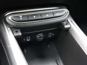 Jeep Avenger (2025) thumbnail 38