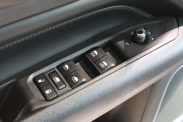 Jeep Compass (2024) thumbnail 24