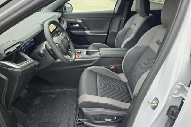 Jeep Compass (2026) thumbnail 10