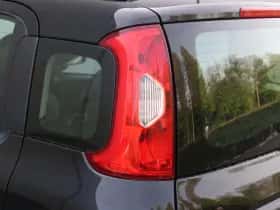 Fiat Panda (2022) thumbnail 18