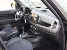 Fiat 500L (2018) thumbnail 9