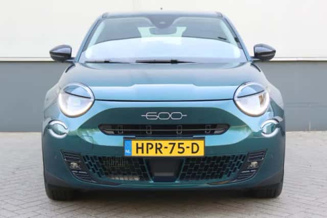 Fiat 600 (2025) thumbnail 5