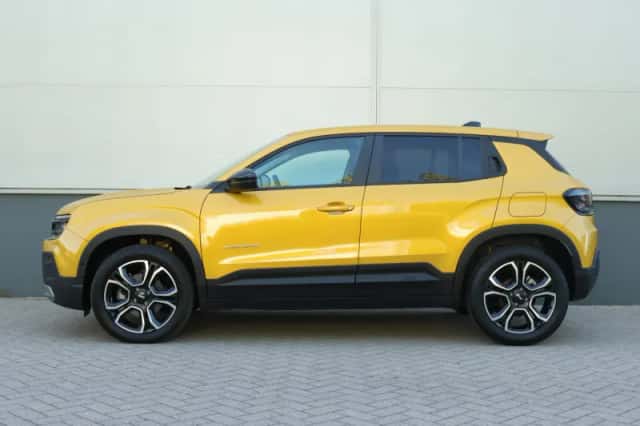 Jeep Avenger (2025) thumbnail 2