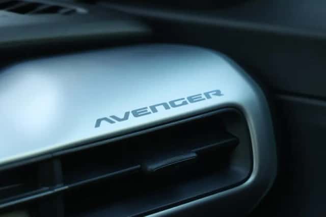 Jeep Avenger (2025) thumbnail 37