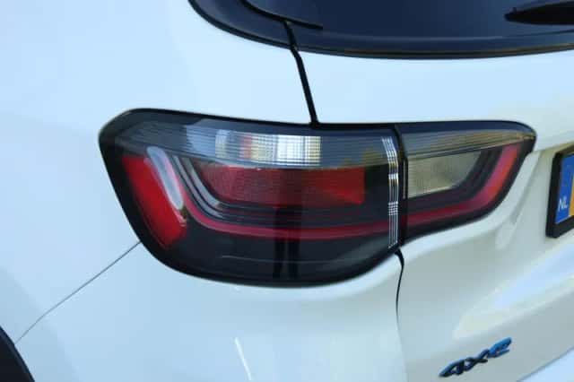 Jeep Compass (2023) thumbnail 17
