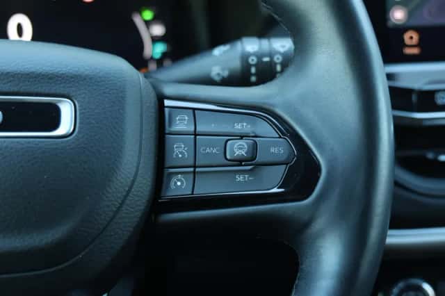 Jeep Compass (2023) thumbnail 23