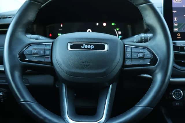 Jeep Compass (2023) thumbnail 24