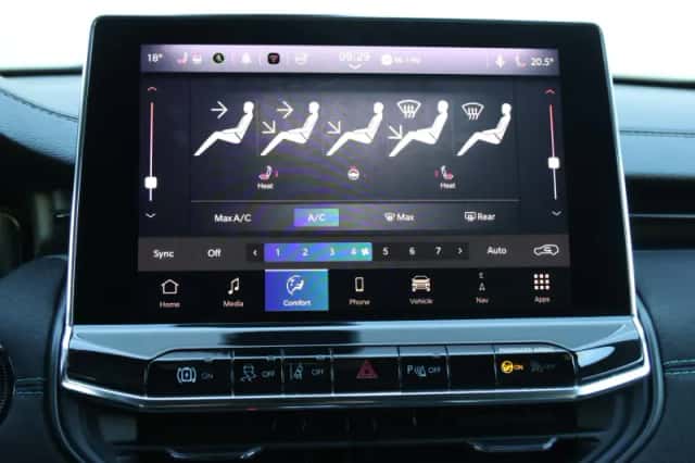 Jeep Compass (2023) thumbnail 30