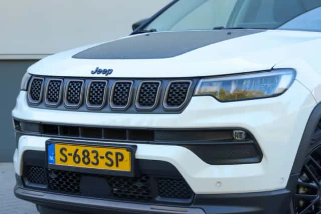 Jeep Compass (2023) thumbnail 37
