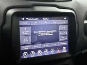 Jeep Renegade (2023) thumbnail 18