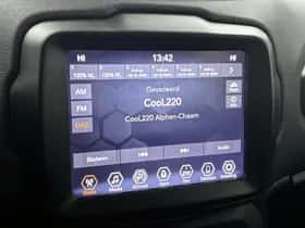 Jeep Renegade (2023) thumbnail 19